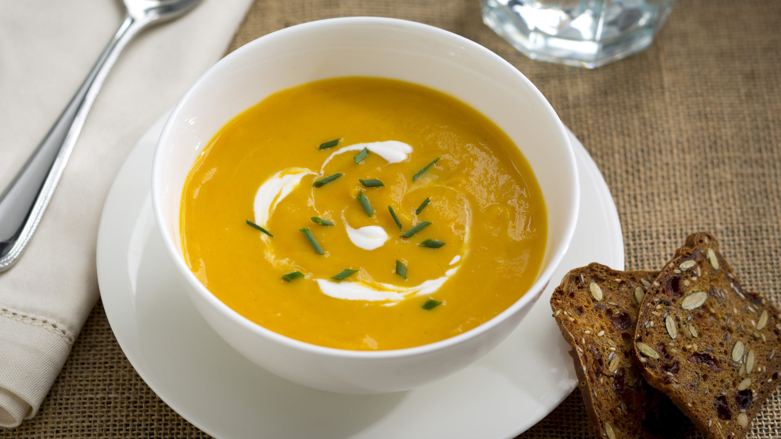 slow cooker vegetable and butternut squash soup